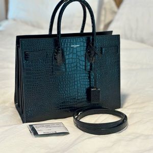 SAC DE JOUR  IN BLACK CROCODILE EMBOSSED LEATHER